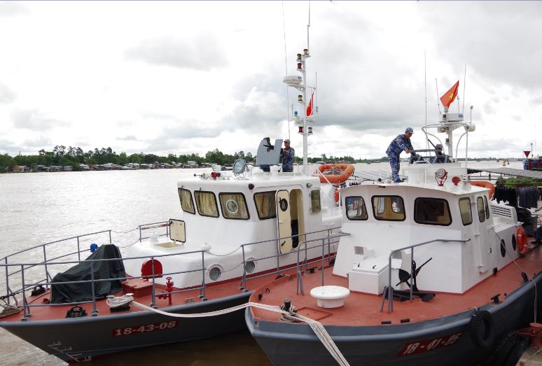 “Tàu là nhà” ở Lữ đoàn 962